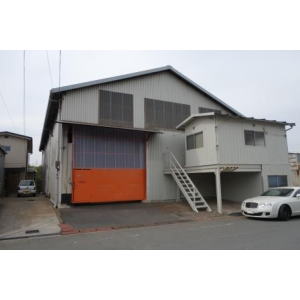 倉庫兼工場